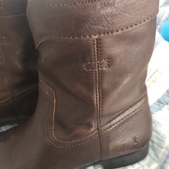 Frye & Justin Boots - Picture 3 of 8